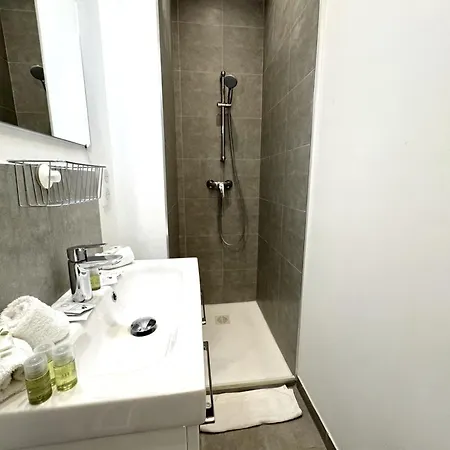 Апартаменты Riviera - Maison Du Grand Sud - Confortable Petit 3 Pieces - Promenade Des